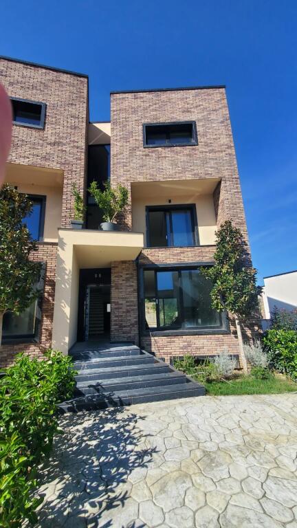 Ville a Primavera Residence