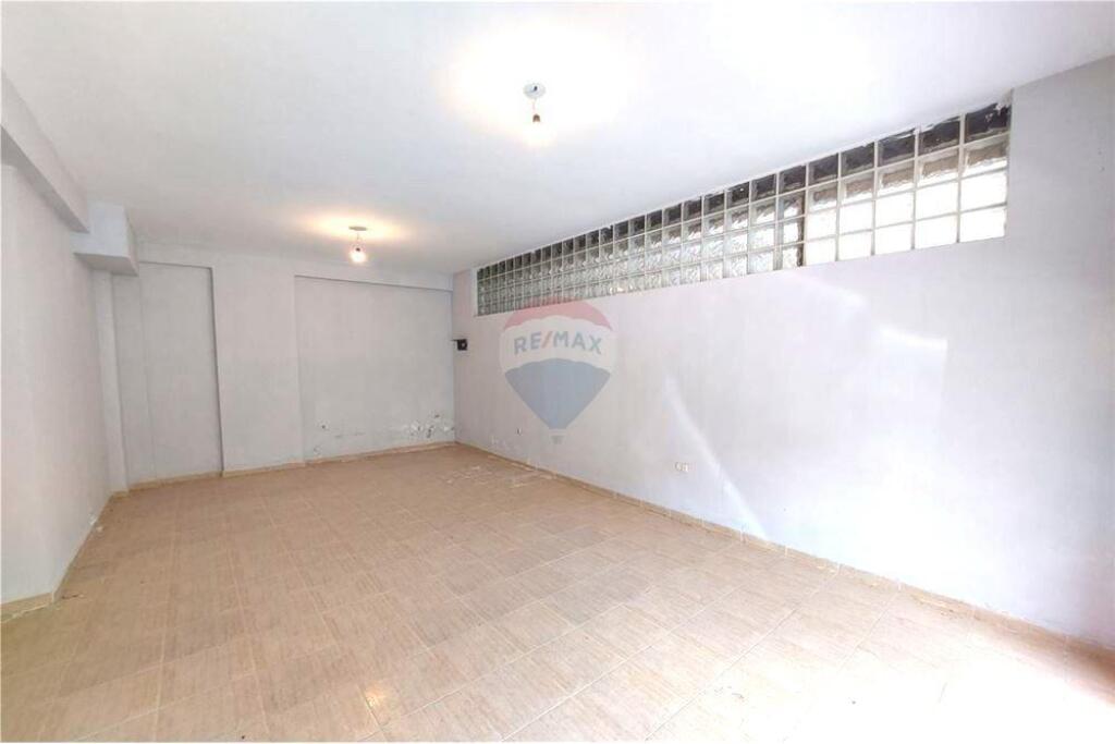 Commercial space for rent near Selvise