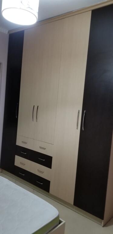 Jepet me qera apartament 1+1 tek Kodra Diellit sapo kalon Kristal Center!
