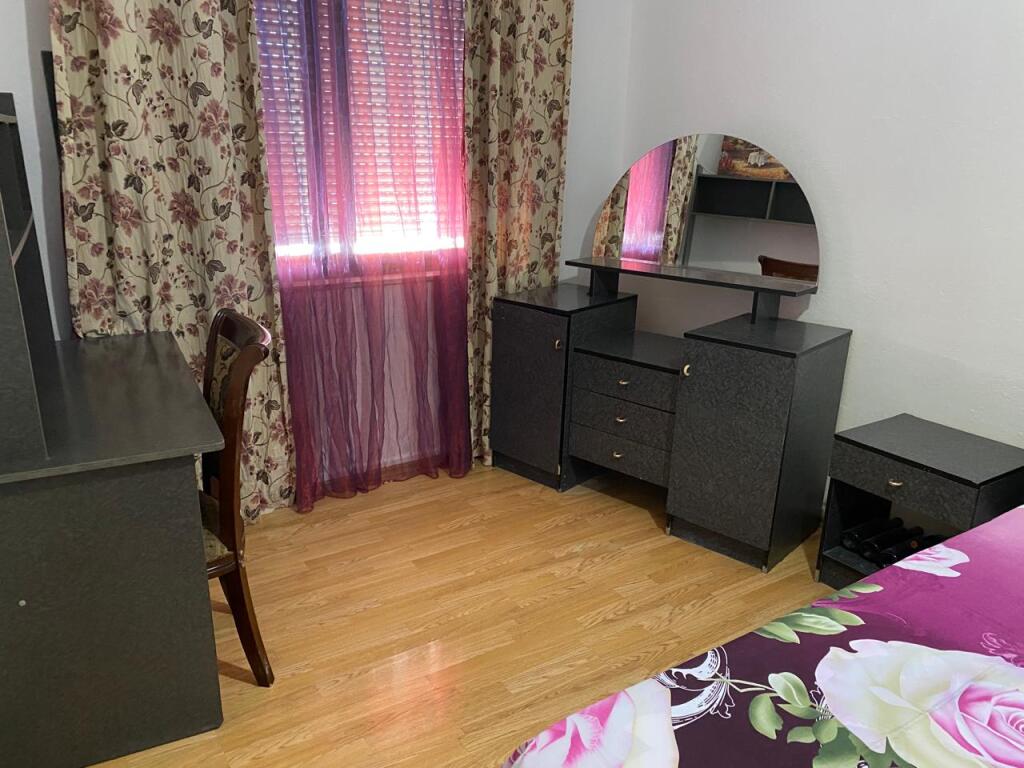 Apartament me qera 2+1- 📍Statcioni trenit