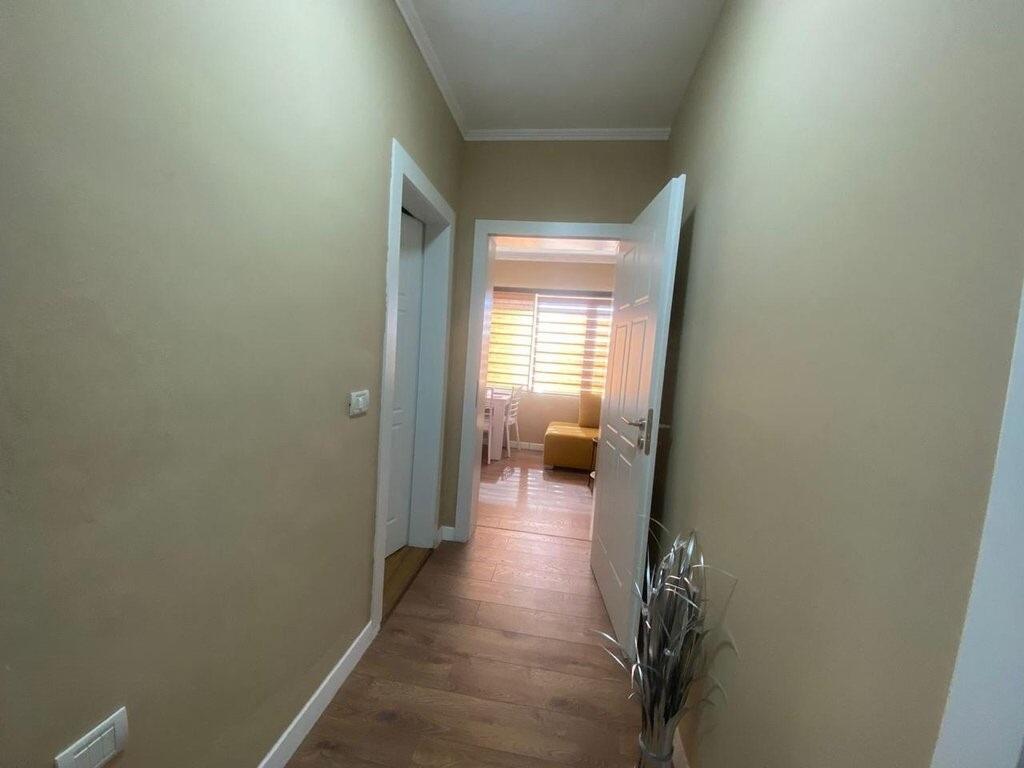 🏠 Apartament Modern 2+1 për Qira – Blloku Gintash, Rruga Dritan Hoxha!