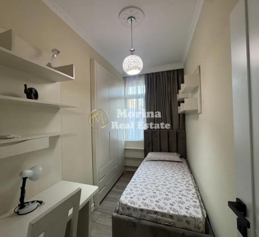 Qera, Apartament 3+1, Vasil Shanto, 1050 euro/muaj