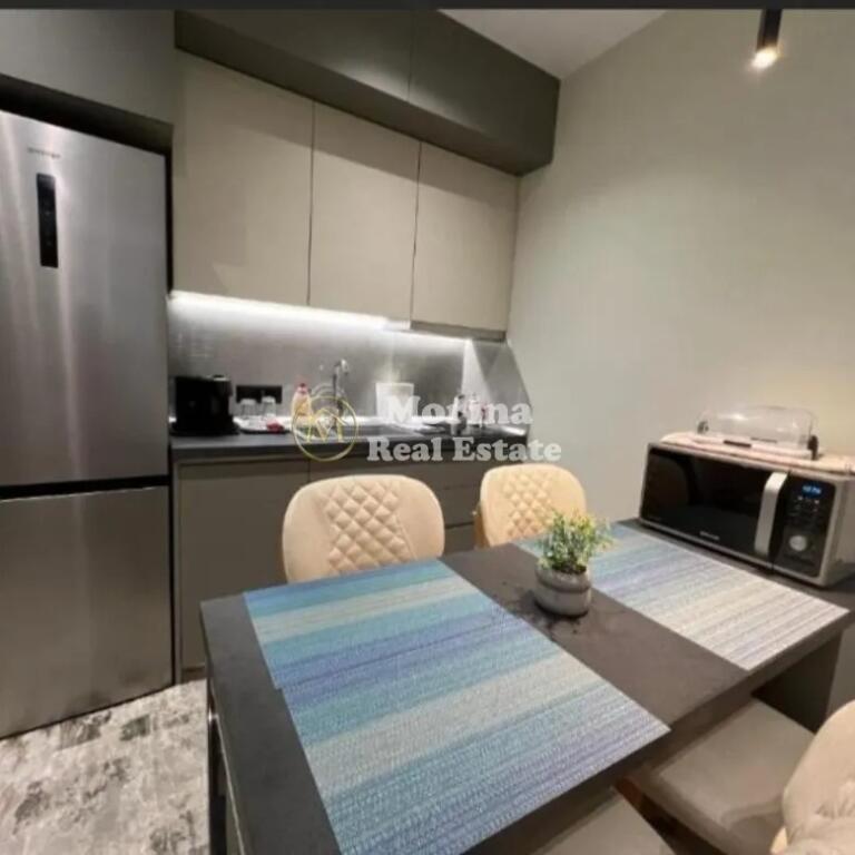 Qera, Apartament 1+1,Bulevardi Zogut I,1000 euro/muaj