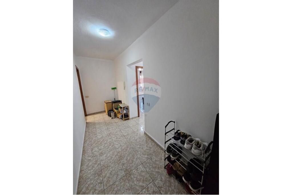 Apartament 1+1 per qira tek Rruga e Bogdaneve!