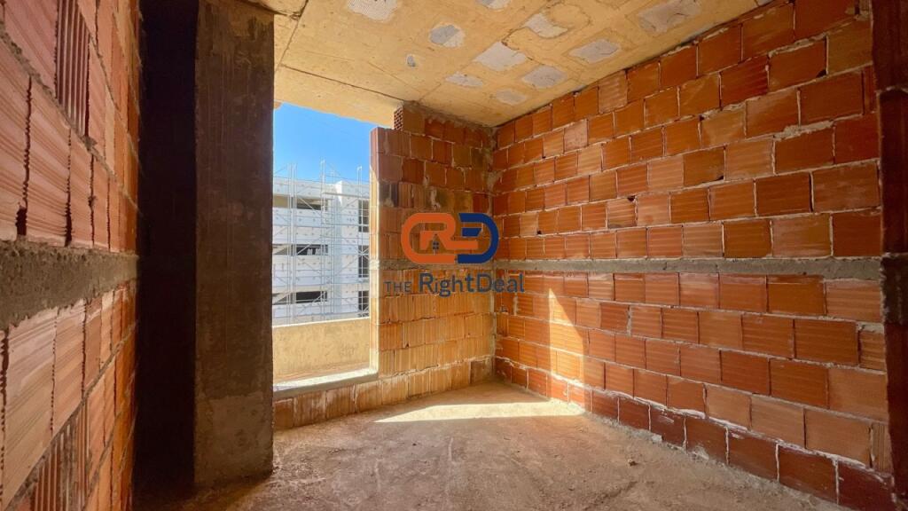 Tek Univers City, Shitet Super Apartament 2+1, Me Planimetri Te Rregullt!