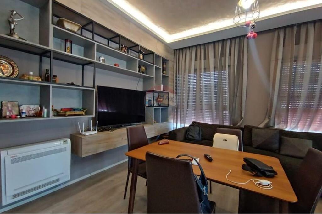 Apartament 2+1 ne shitje Kompleksi Mangalem