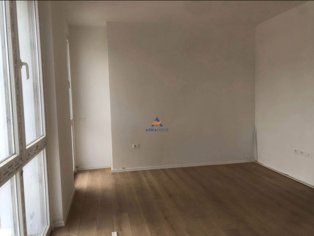 SHITET APARTAMET 1+1+BALLKON "BULEVARDI I RI" 132.000 EURO