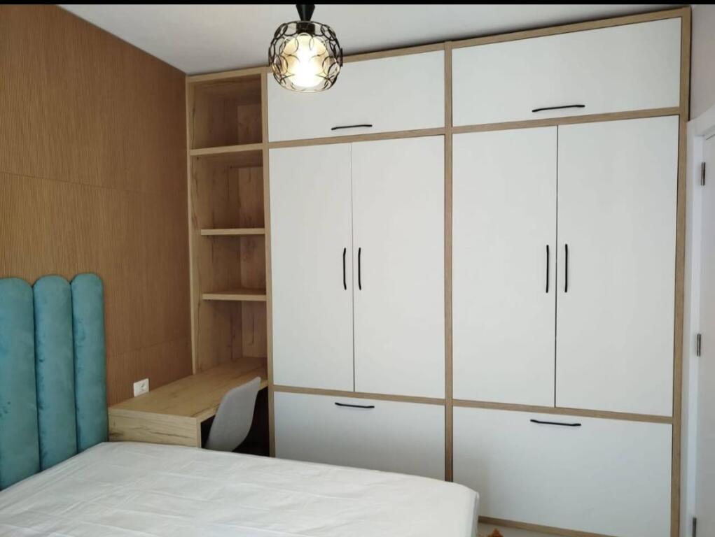 APARTAMENT ME QERA 1+1 UNIVERS CITY 500 EURO