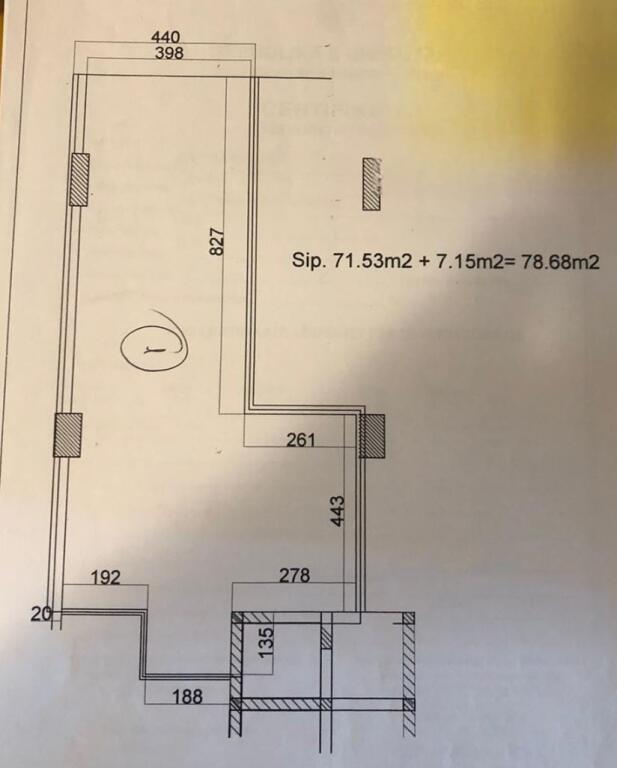 Unità di Servizio in Affitto – Ex Esposizione/ Tribunale Distrettuale di Tirana