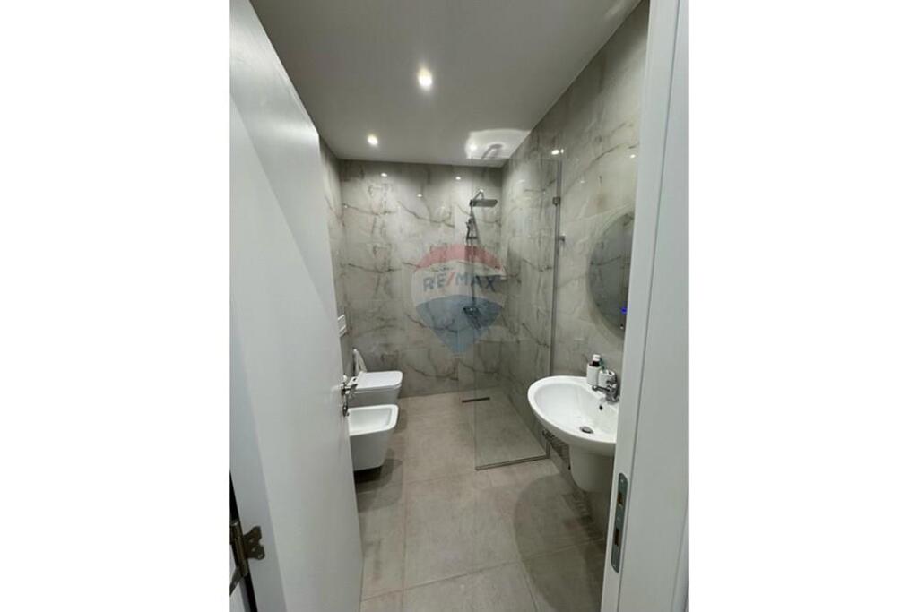 Apartament 2+1+2+Post Parkimi; Kodra e Diellit
