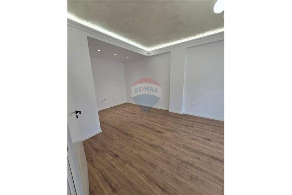 SHITET APARTAMENT 2+1+2 TE CONDOR CENTER 21-SHI