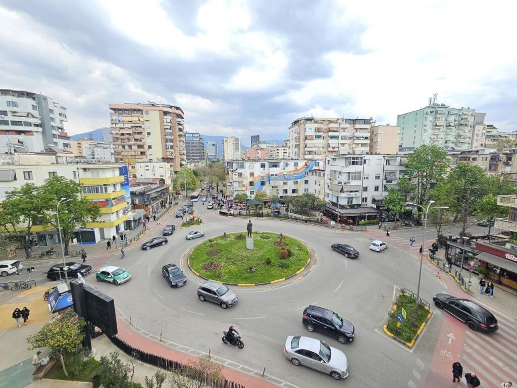 📣 Shitet Biznes Aktiv & Fitimprurës 🏙️ Tiranë – Sheshi “Willson”
