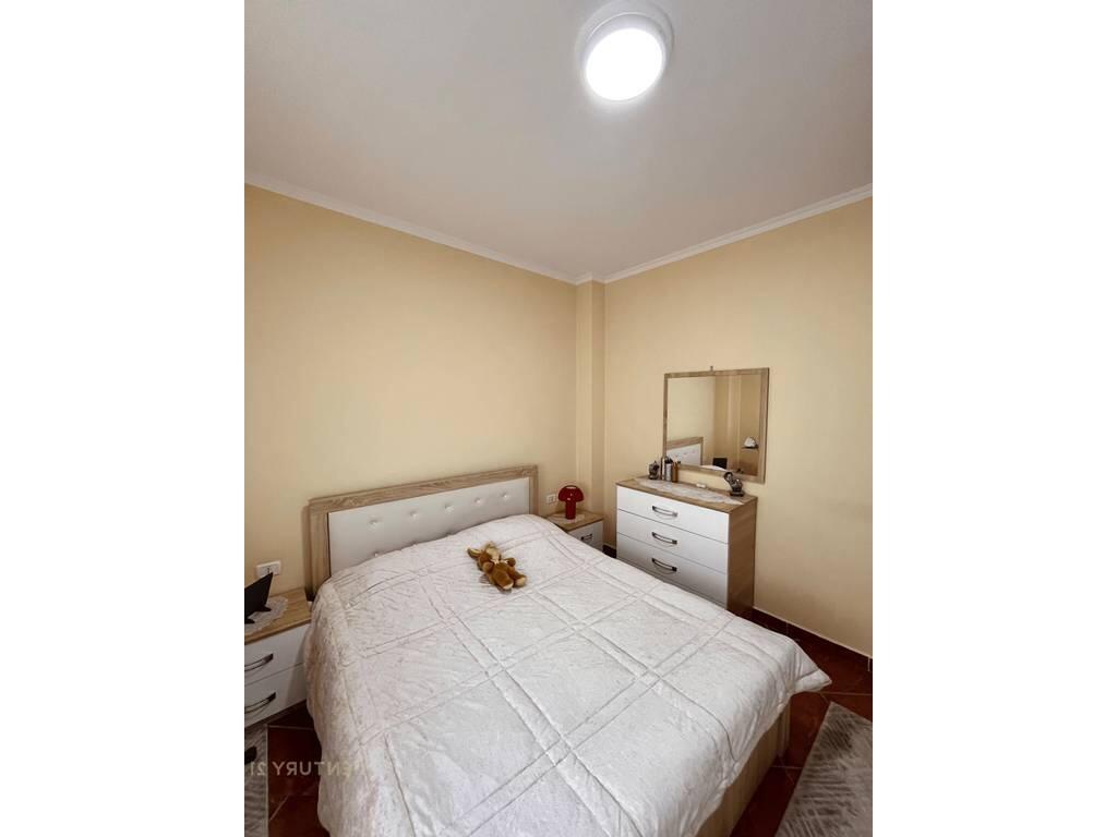 OFFRIAMO APPARTAMENTO 2+1 IN AFFITTO A XHAMLLIK