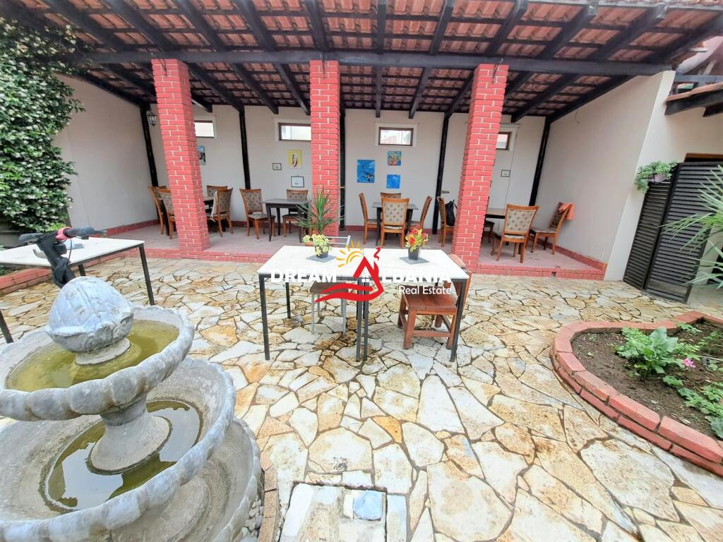 Restorant ne shitje ne rrugen Naim Frasheri ne afersi te bllokut te Ambasadave ne Tirane (ID 4171427)