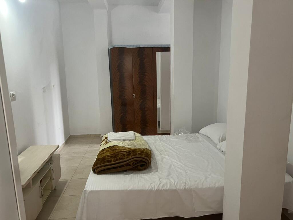 APARTAMENT ME QERA 1+1