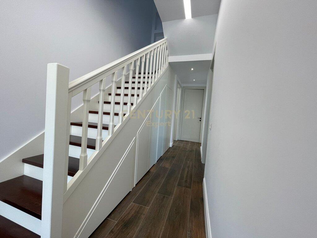 🏡 Jepet me qira vilë individuale luksoze në Mullet!