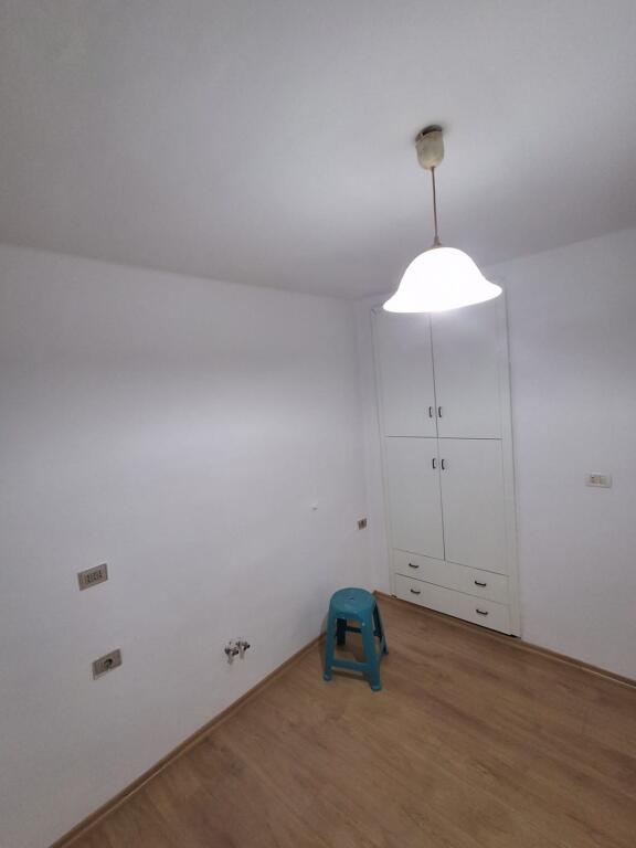 Apartment 2+1 for Rent for office in Bllok