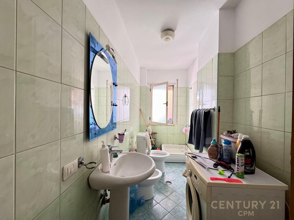 APARTAMENT 2+1 PER SHITJE TEK RESTORANT FRESKU! 140,000 €