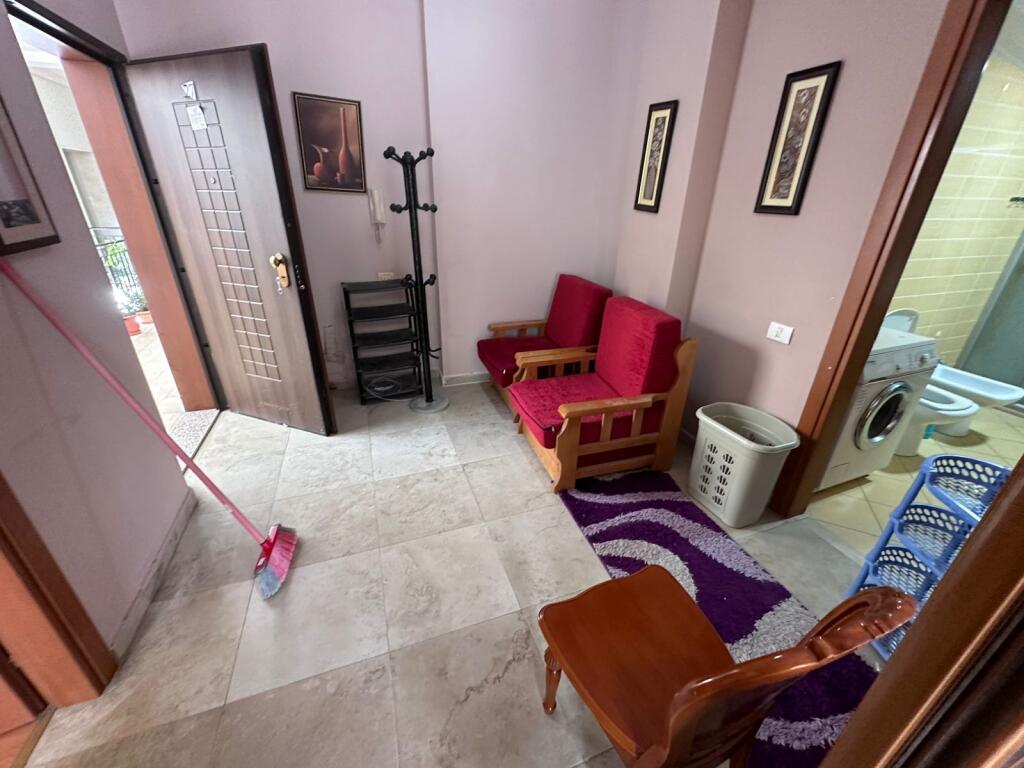Apartament me qera 1+1+Verande , Liqeni i Thate