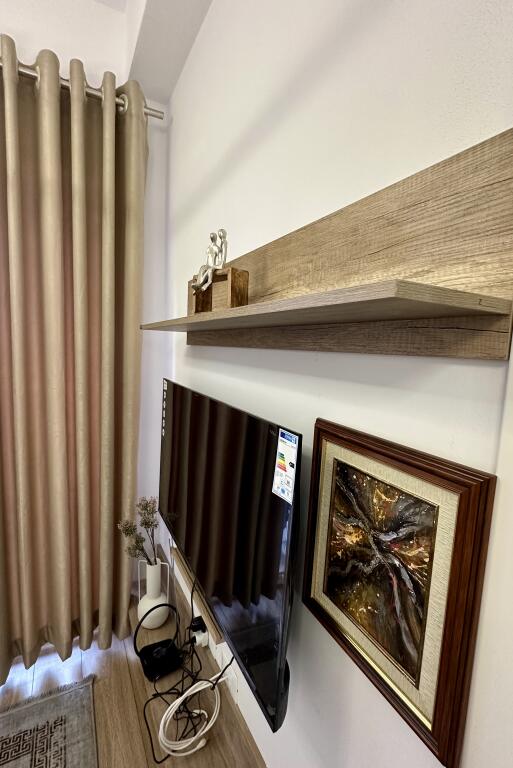 Affittasi 1+1+ balcone in Ali Dem, Mangalem 21
