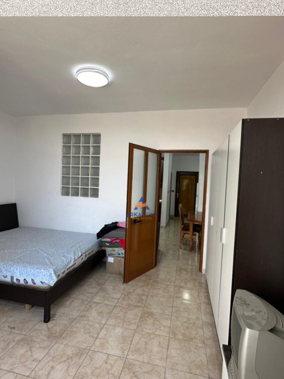 SHITET APARTAMENT 1+1+BALLKON "PRANE PLAZH ILIRIA,DURRES" 65000 EURO