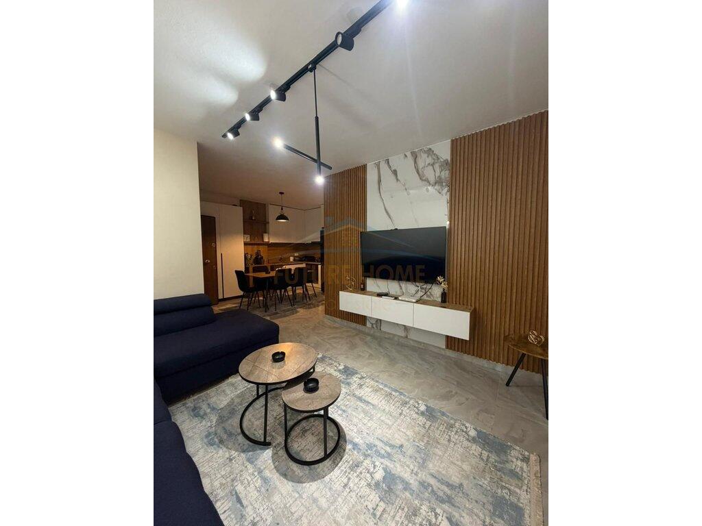 Shitet, Apartament 2+1, Kompleksi Tom Doshi, Shkoze