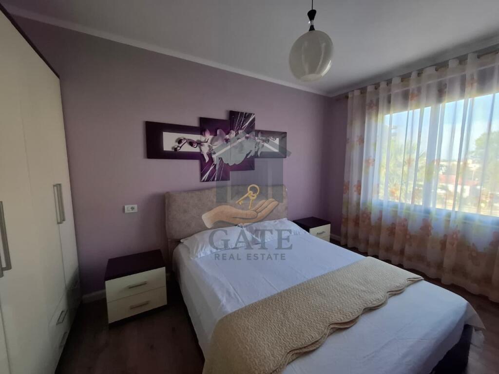 Appartamento 1+1 in affitto – Spiaggia, Durazzo (Vicino Hotel Adriatik)