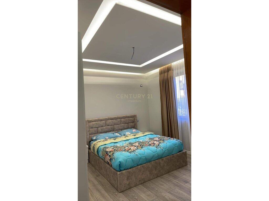 Apartament 1+1 për Qira në Golem 600 € /Muaj