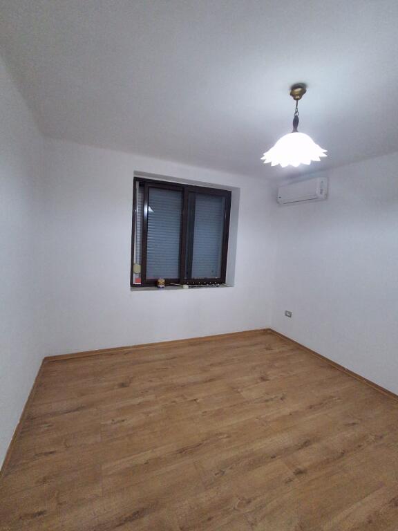 Apartment 2+1 for Rent for office in Bllok