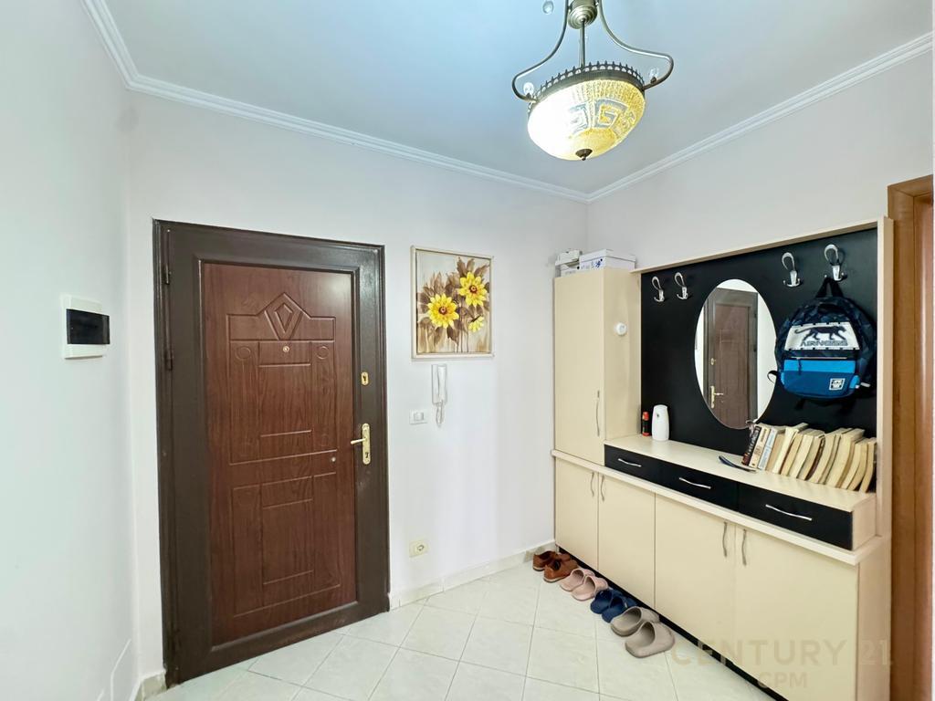 APARTAMENT 2+1 PER SHITJE TEK RESTORANT FRESKU! 140,000 €