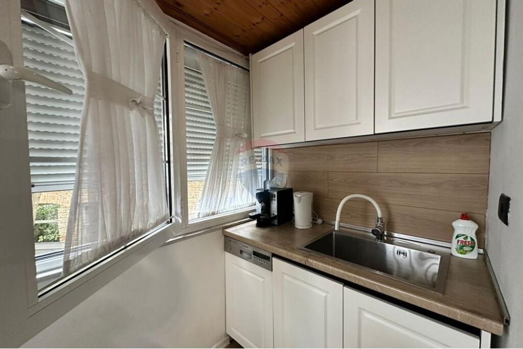 Apartament 1+1, Kinema Agimi