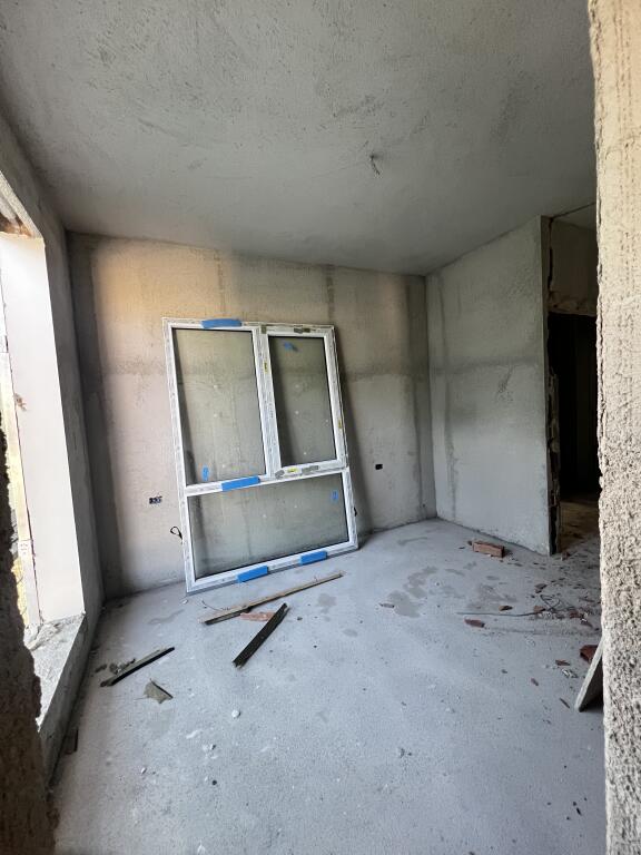 FOR SALE APARTMENT 3+1+2 at Fusha Ali Demit