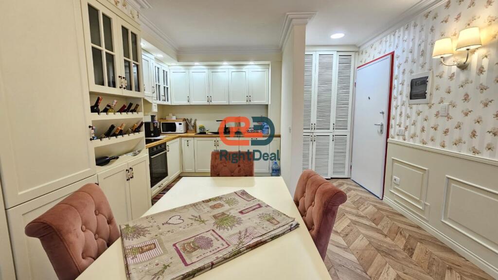 Tek Rezidenca Kodra E Diellit 2, Shitet Super Apartament 2+1, Me Pamje Nga Dajti Dhe Totalisht I Investuar !!