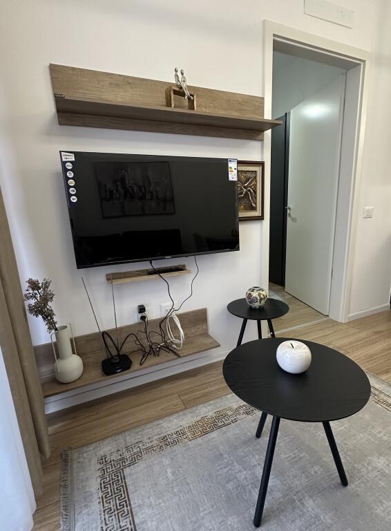 Affittasi 1+1+ balcone in Ali Dem, Mangalem 21