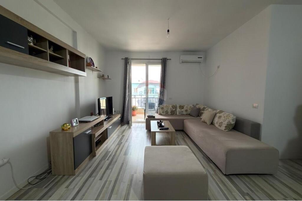 Ne shitje apartament 2+1 Yzberish!
