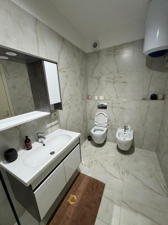 Affittasi appartamento 2+1+2 bagni+posto auto a Ali Dem