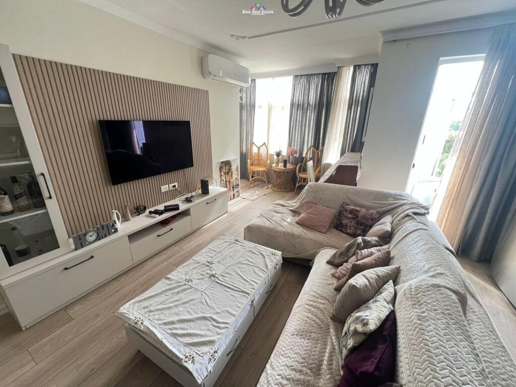 Apartment for rent 3+1+2 near the Former Exhibition (ID B230178) Tirana