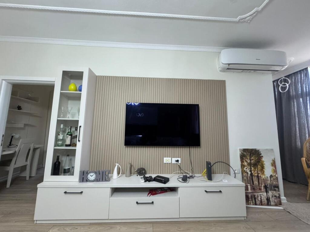 ‼️Jepet apartament me Qira 3+1+2 Vasil Shanto  ‼️