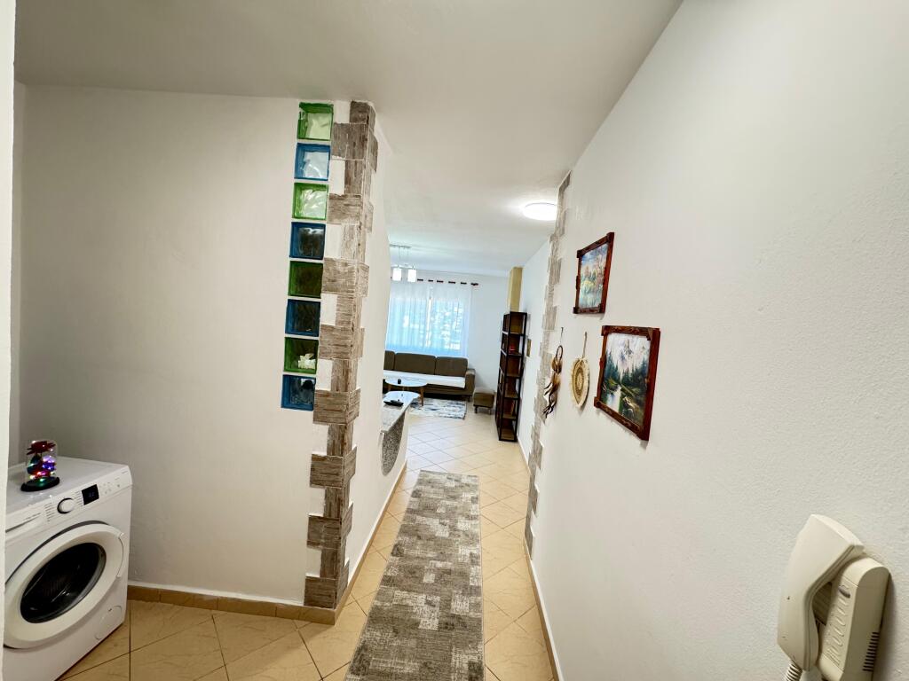 SHITET APARTAMENT PLAZH ILIRIA