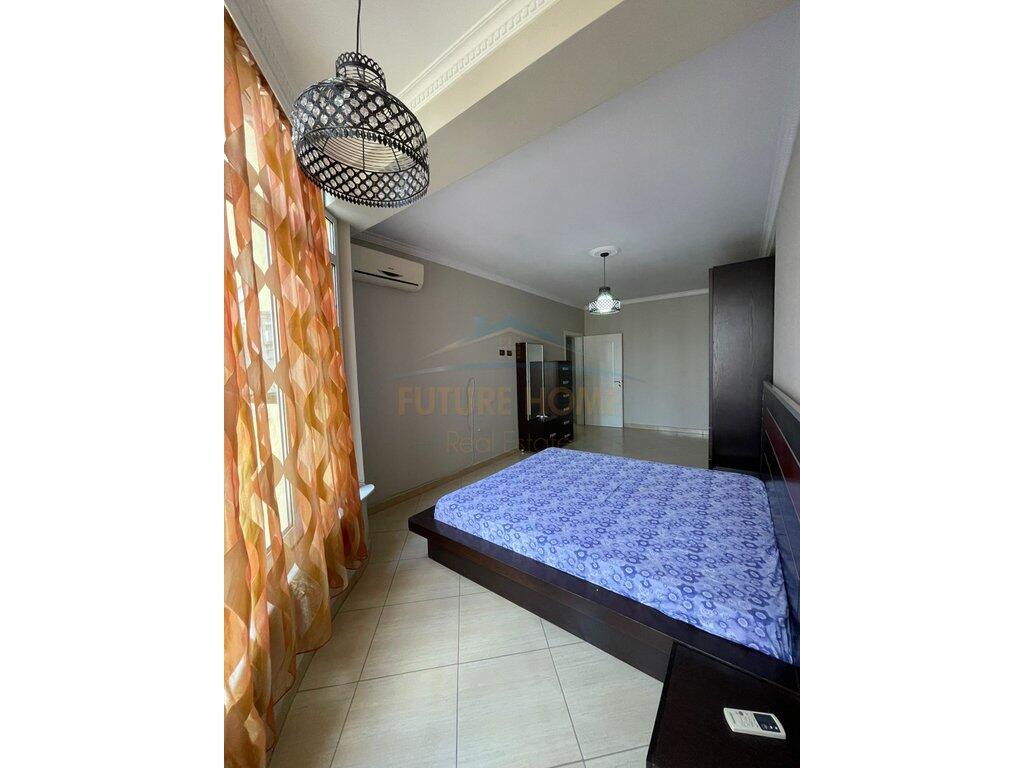 Shitet Apartament 2+1, Unaza e Re