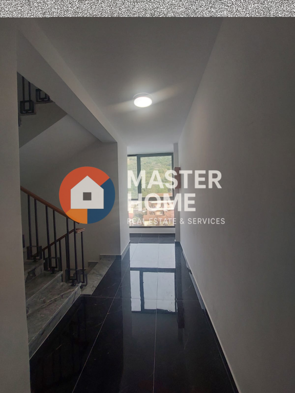 🏡 Studio në shitje – Lungomare, Vlorë