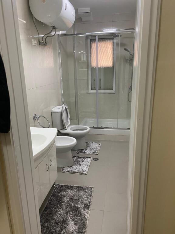 Apartament 1+1/ modifikuar ne 2+1  sheshi Willson