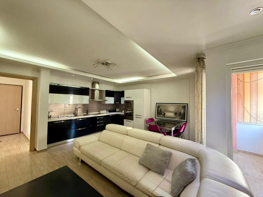 APARTAMENT 2+1 ME QIRA KOMPLEKSI MAGNET-KONTAKT