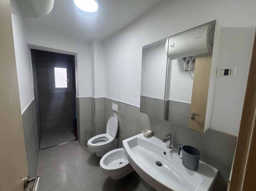 📣 RENT Apartment 2+1 📍 Xhamllik, Near "Rosman Lala" 💶 Price 50,000 Leke/Month ✨