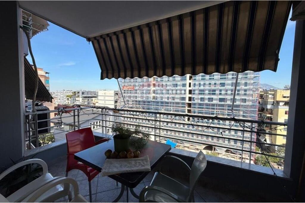 APARTAMENT 2+1+2 PER SHITJE TE KOMUNA E PARISIT