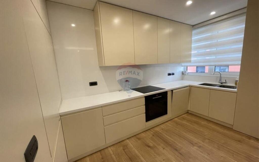 APARTAMENT 2+1+2 PËR QIRA – QENDËR, PËRBALLË TOPTANI CENTER