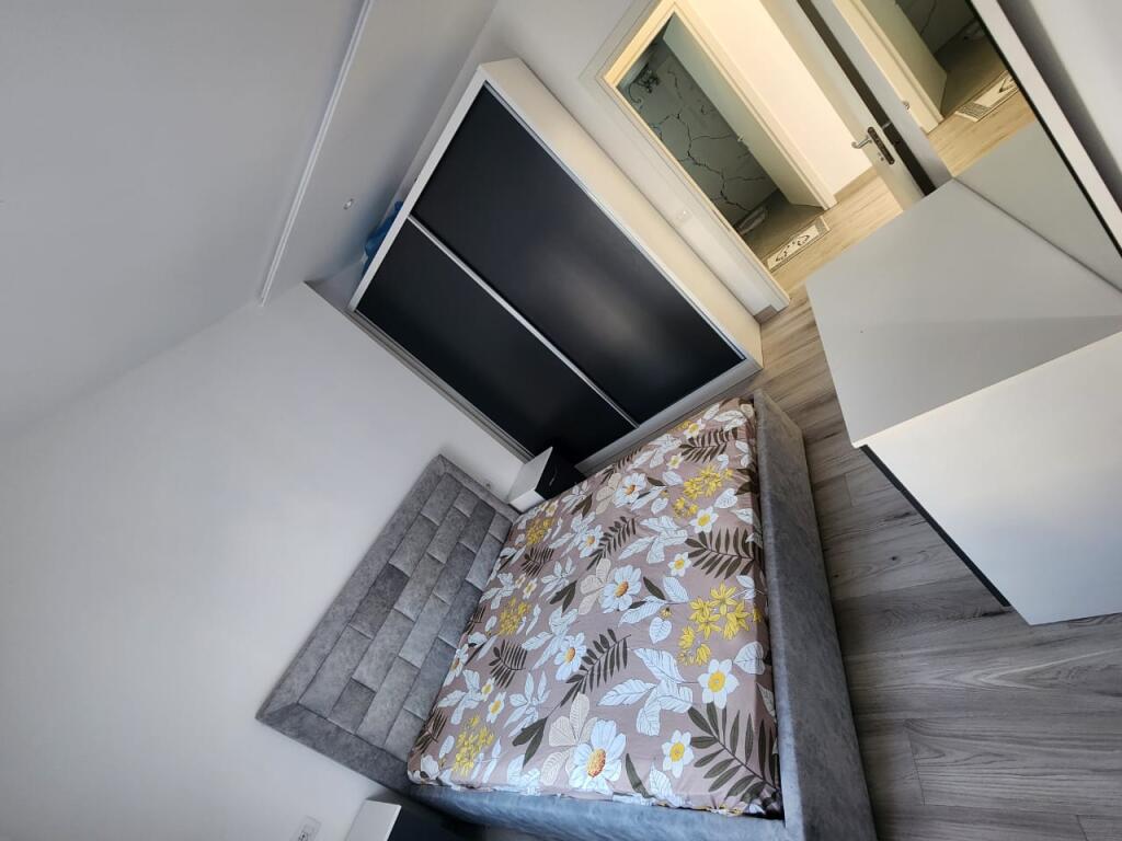 Apartament me qera 1+1 ne astir