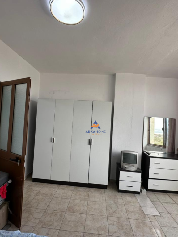 SHITET APARTAMENT 1+1+BALLKON "PRANE PLAZH ILIRIA,DURRES" 65000 EURO