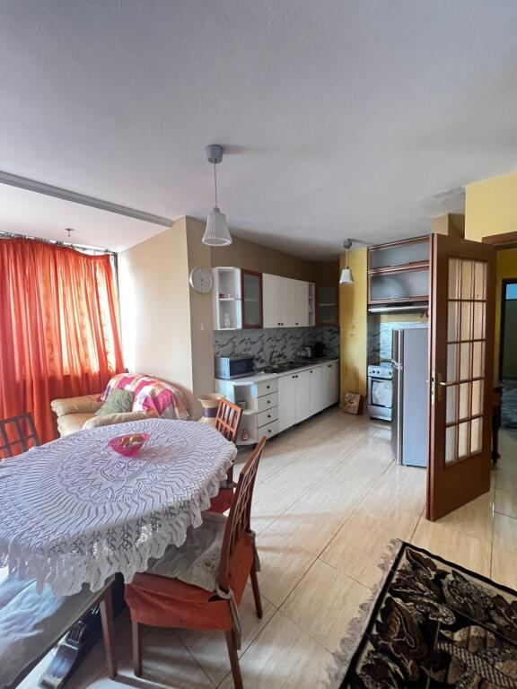 Apartament 1+1 me qira Rruga e Bogdaneve