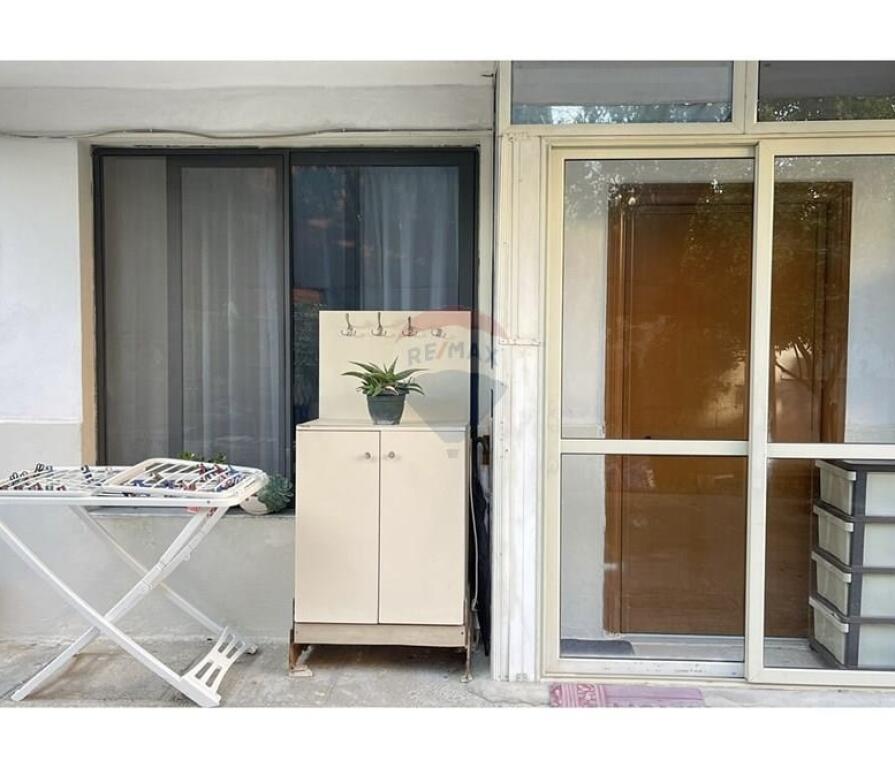 Jepet me qira apartament 1+1 tek rruga Jordan Misja